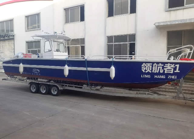 9 m working transport boat