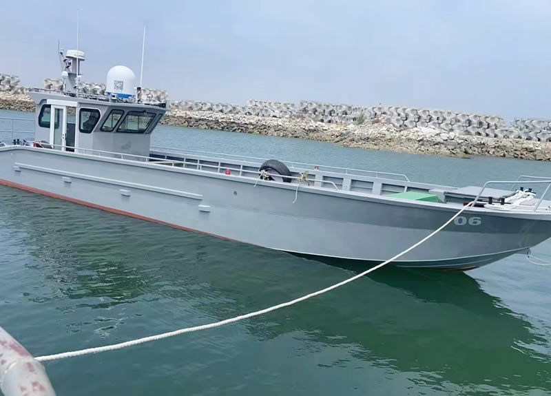 14.9-meter work boat